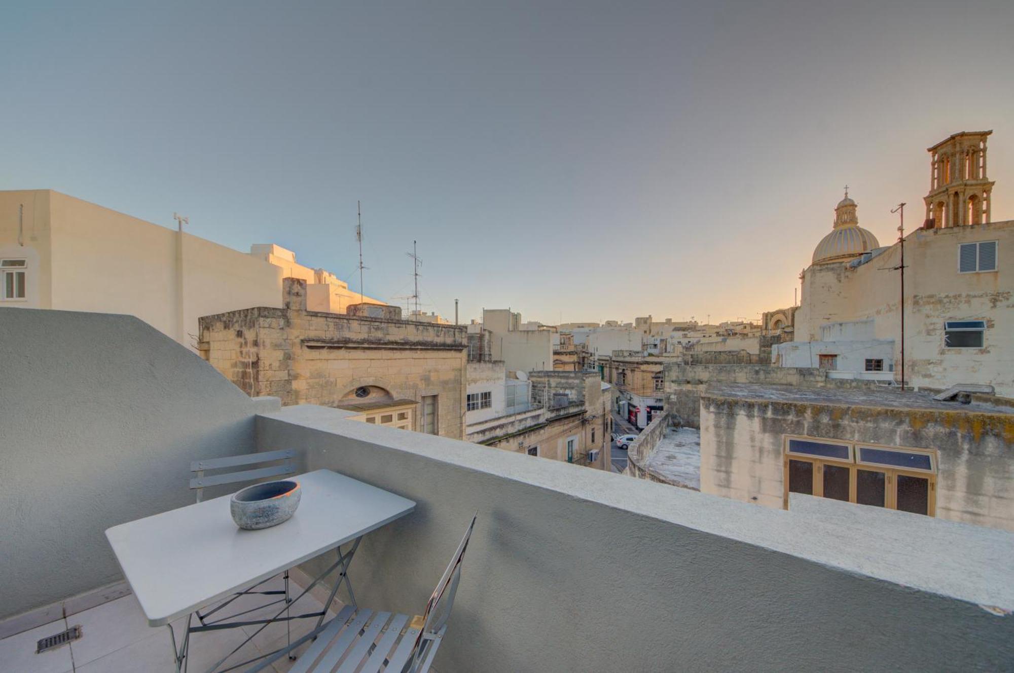 Cosy Penthouse In Hamrun - Walking Distance To Valletta Exterior foto